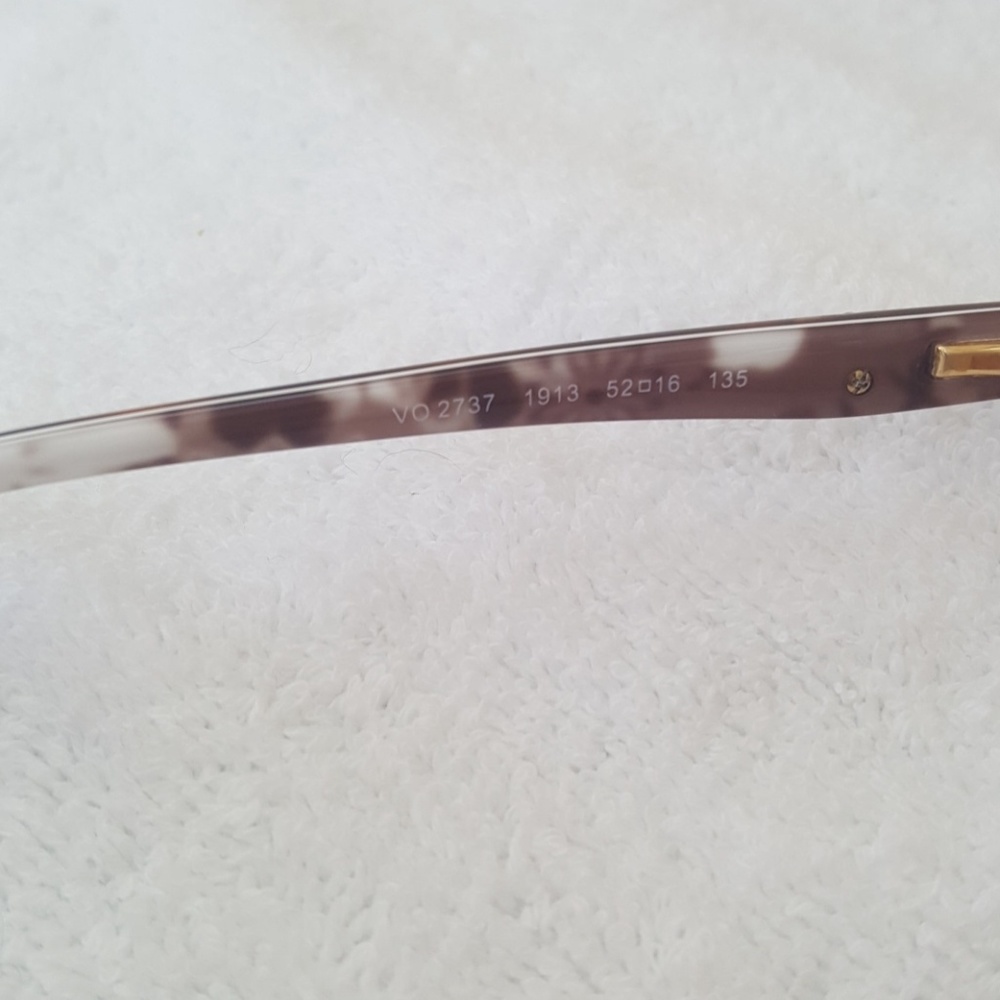 Vogue Optical Frames - image 4